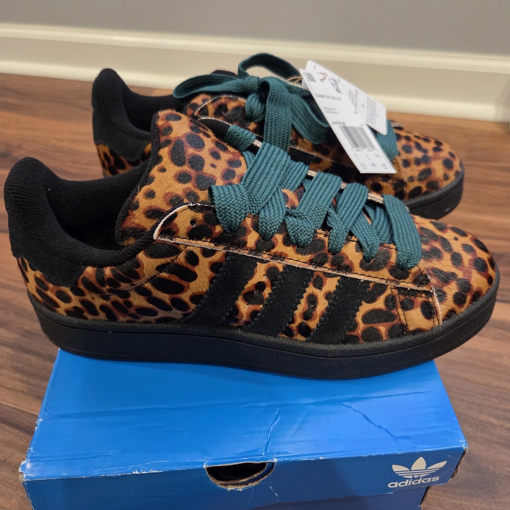 Adidas Womens Leopard Print Sneakers